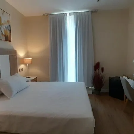 Pensión Olivae Boutique Caces
